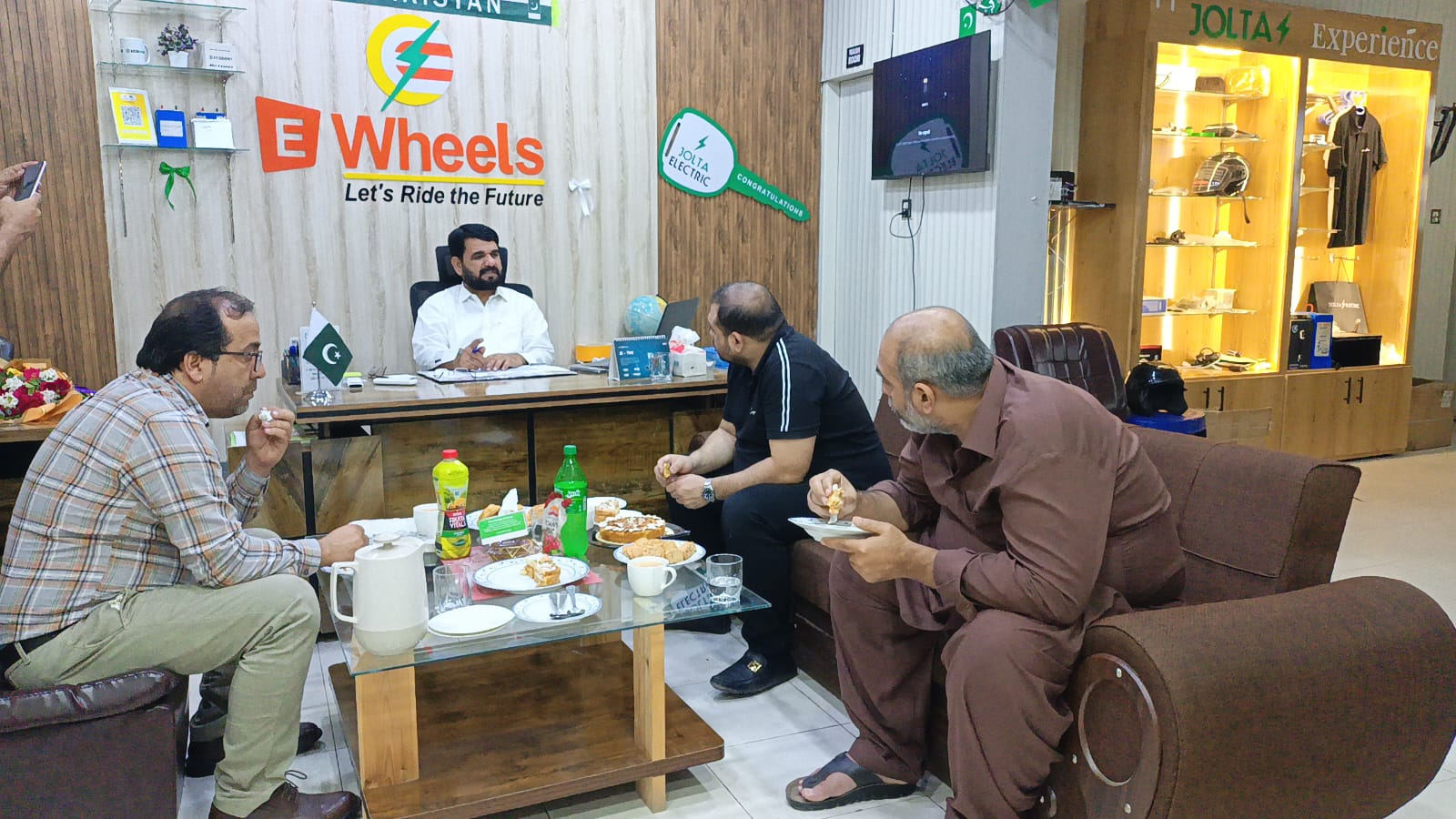 EWheels Wolf Model